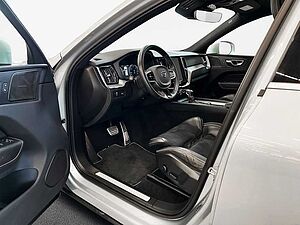 Volvo  D4 AWD R-Design Aut Glasd 360° HeadUp BLIS